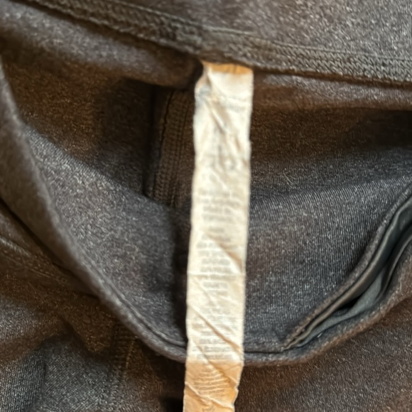 AlO yoga leggings - Picture 10 of 16